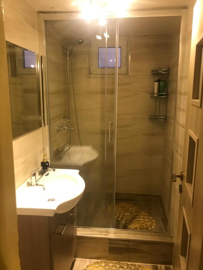 Nová LesnáHousing Hellaアパートメント エクステリア 写真