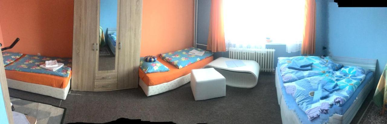 Nová LesnáHousing Hellaアパートメント エクステリア 写真