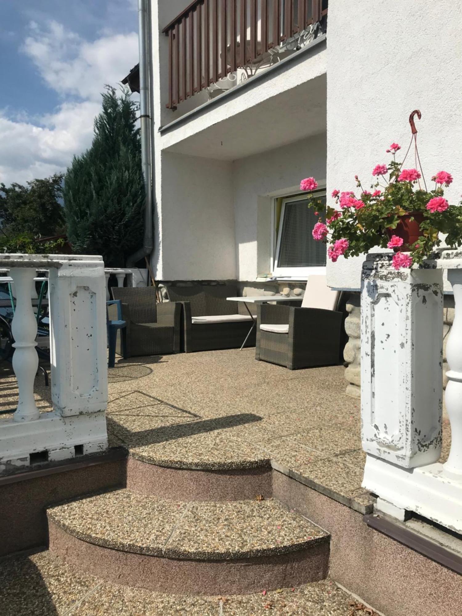 Nová LesnáHousing Hellaアパートメント エクステリア 写真