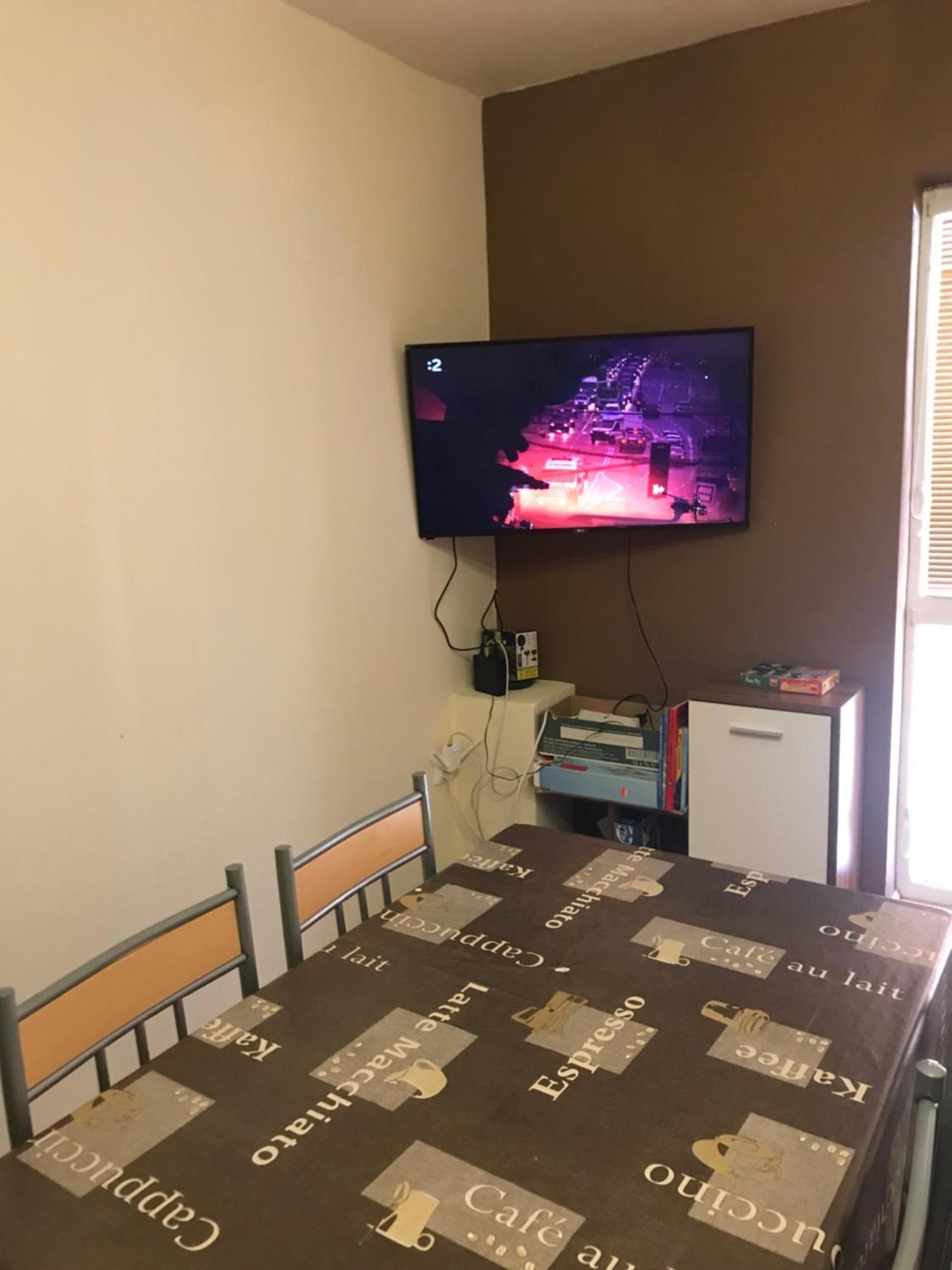 Nová LesnáHousing Hellaアパートメント エクステリア 写真