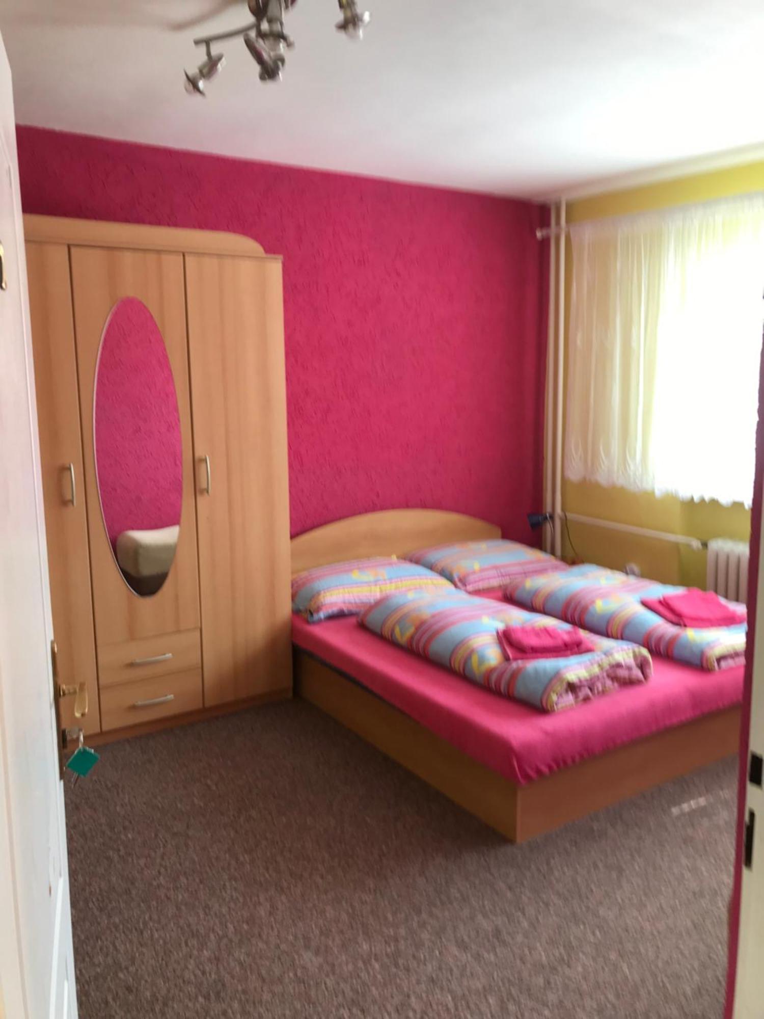 Nová LesnáHousing Hellaアパートメント エクステリア 写真